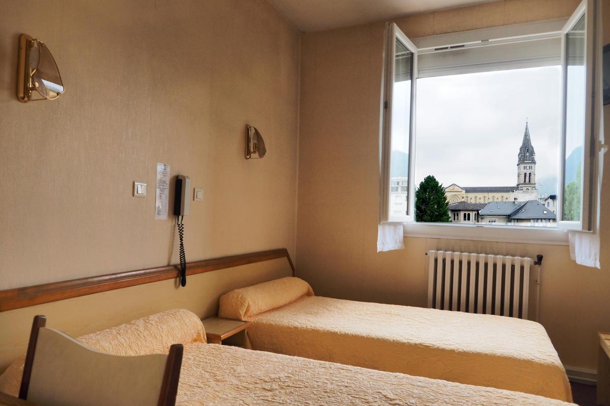 Hotel Helios Lourdes Værelse billede
